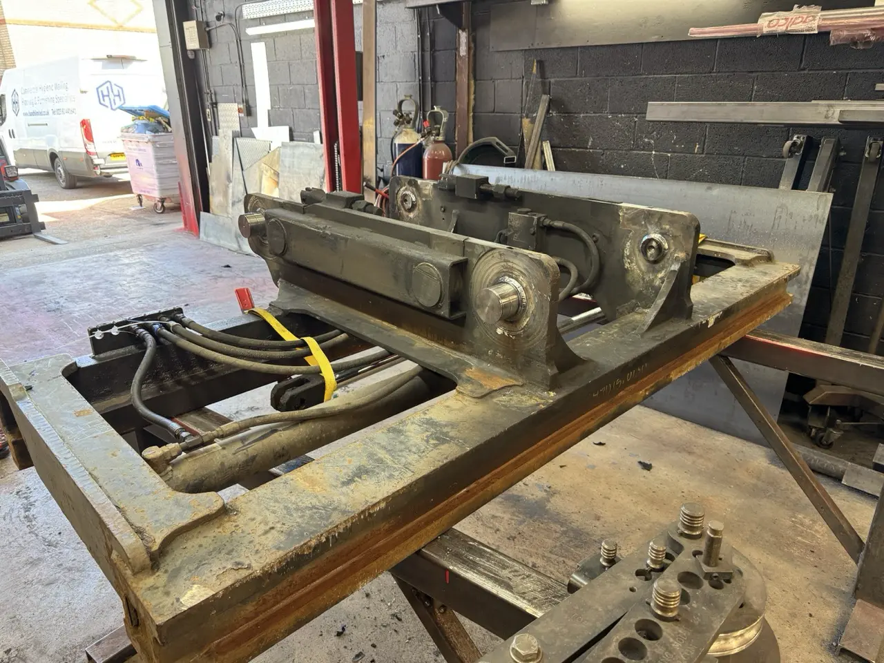 Plant, HGV Repair & On-Site Works - photo 19
